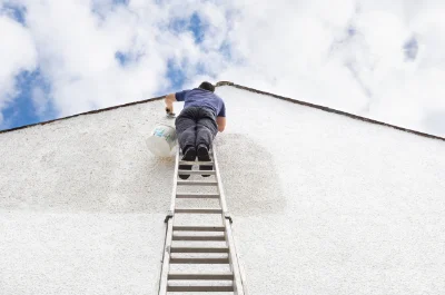 Peinture extérieure à Montmartin — façades et ravalement